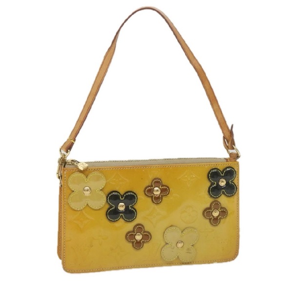 Louis Vuitton Handbags - Louis Vuitton  Monogram Vernis Lexington Pouch